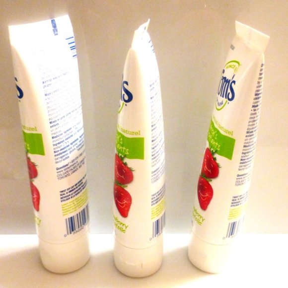 BX65 3 NEW Tom's of Maine SILLY STRAWBERRY Children's Toothpaste 90ml Floride - Picture 4 of 6